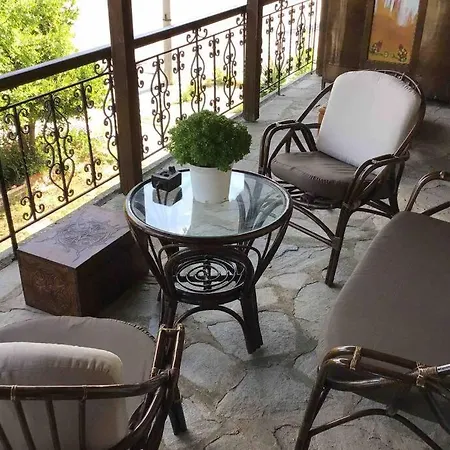 John Actors Vakantiehuis Kavala
